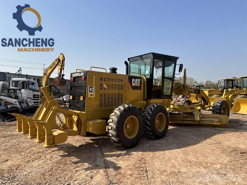 CAT 140 H 平土機
