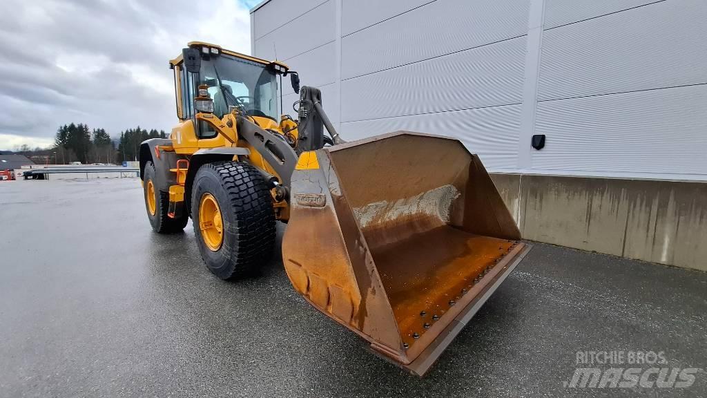 Volvo L90H 輪胎式裝載機