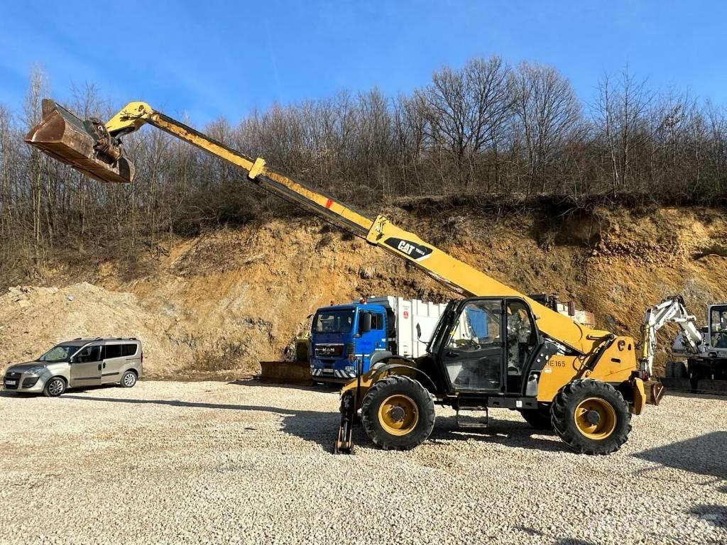 CAT TH 414 伸縮臂操作車