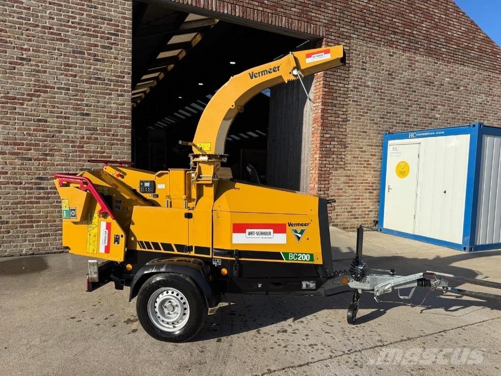 Vermeer BC200 碎木機