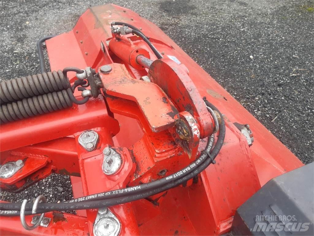 Tehnos MB 200 LW 其他牧草收穫設備