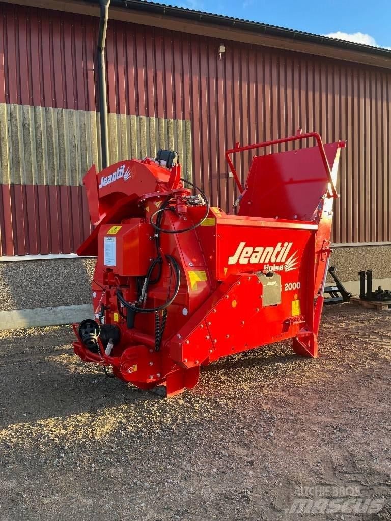 Jeantil PR 2000 草捆撕碎機、切割機、拆袋機