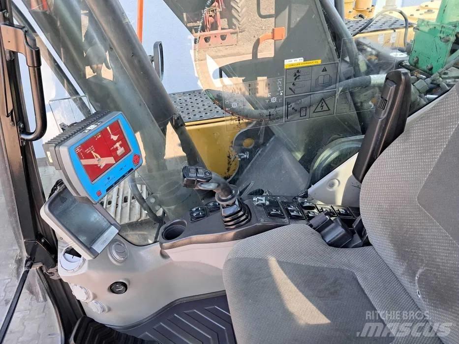 Volvo EC 220 DL 履帶式 挖土機/掘鑿機/挖掘機