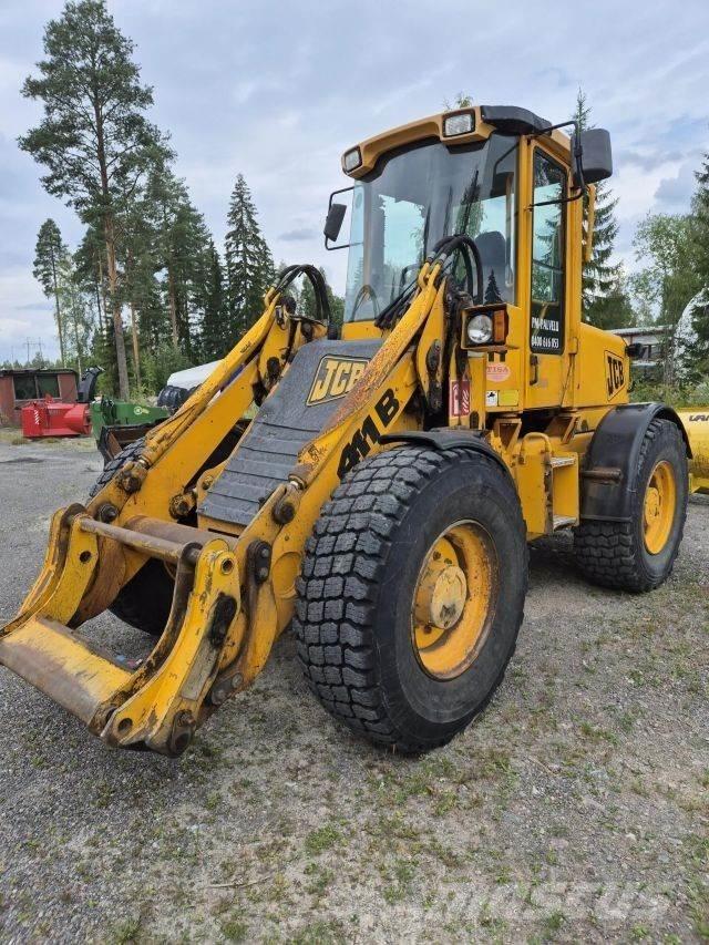 JCB 411B 輪胎式裝載機