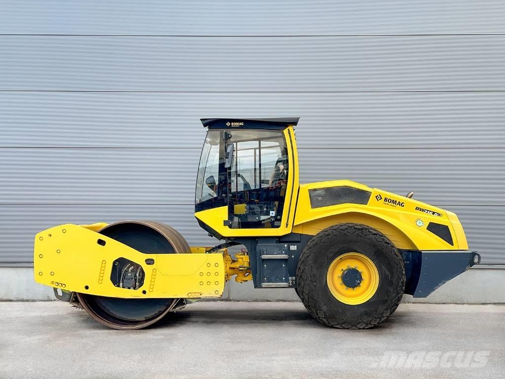 Bomag BW 216 D-5 單輪滾壓機