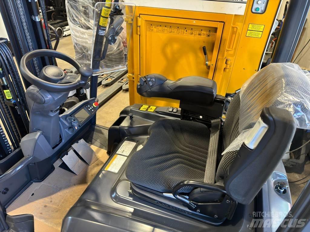 Mitsubishi FB16CN2T 電動堆高機