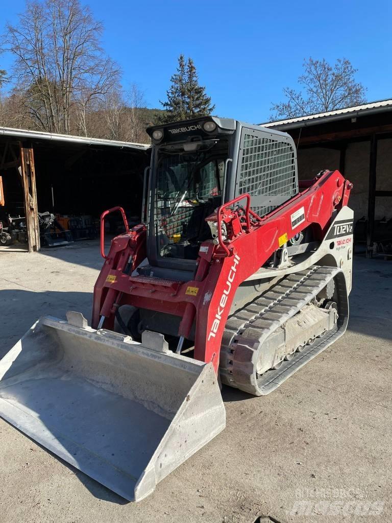 Takeuchi TL12 滑移轉向裝載機