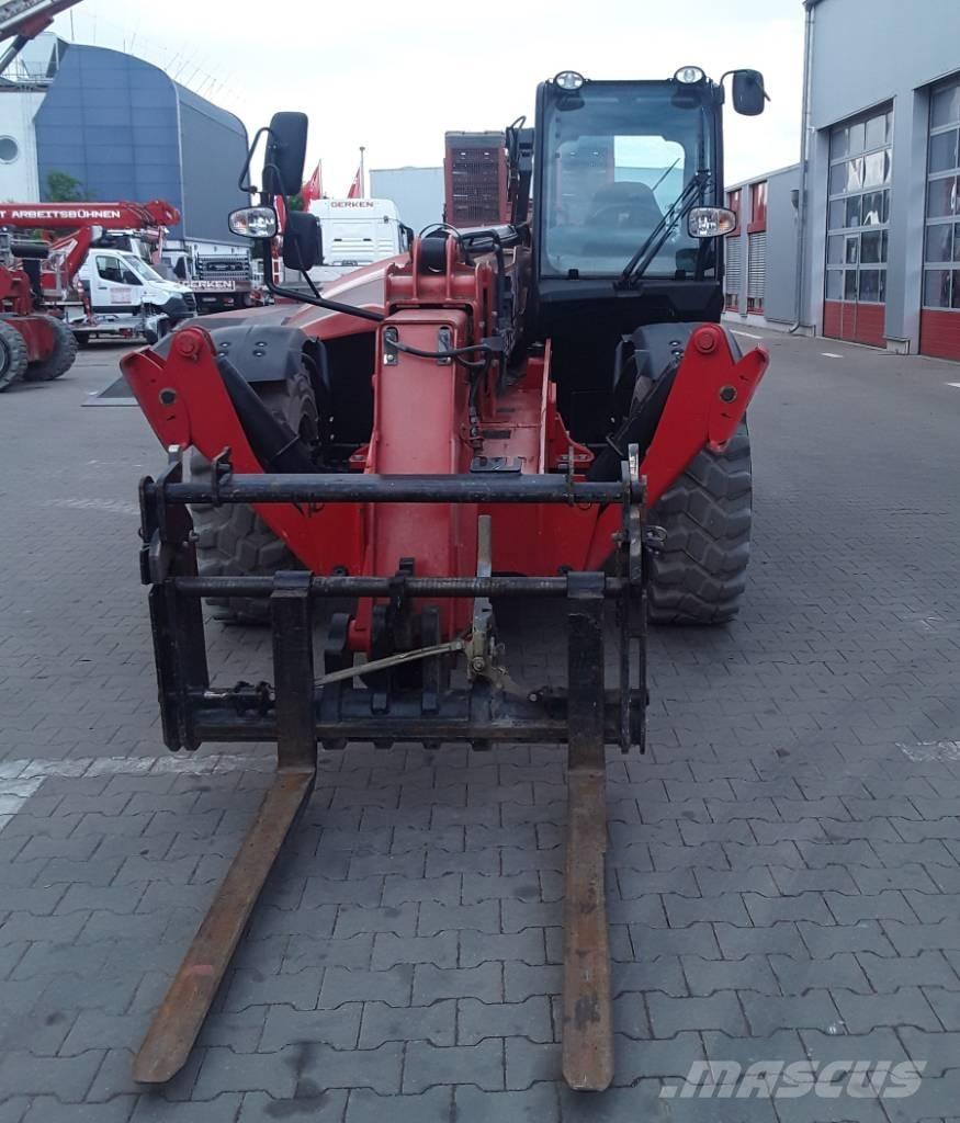 JCB 540-140 伸縮臂操作車