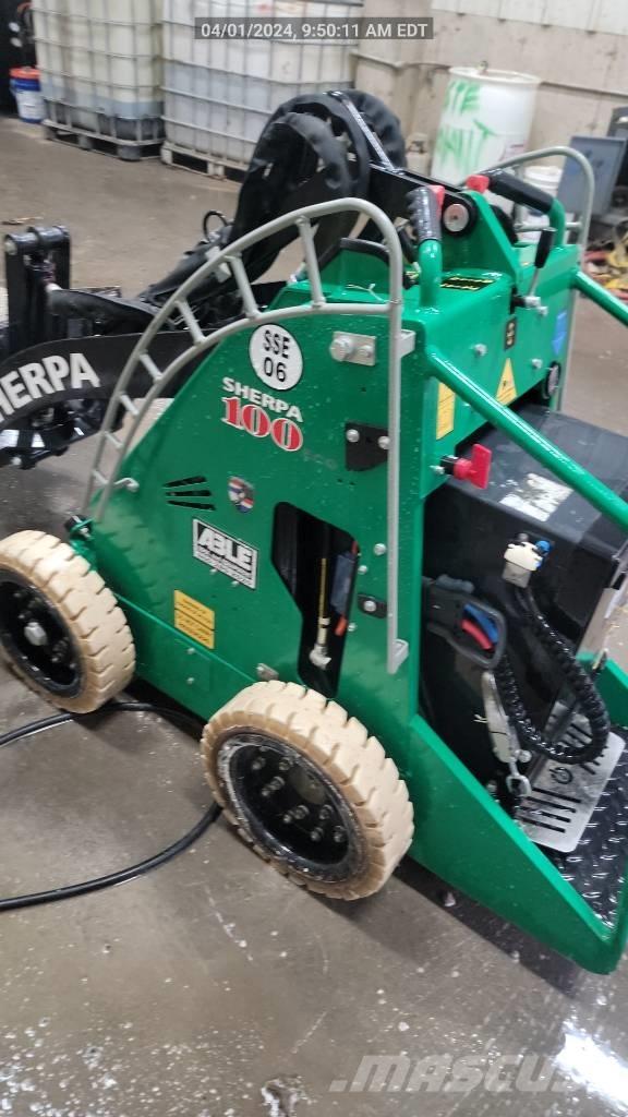  Cratos 100ECO 滑移轉向裝載機