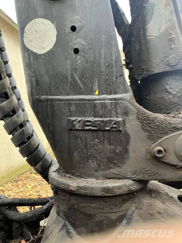 Kesla 2114ZT 挖土機/掘鑿機/挖掘機