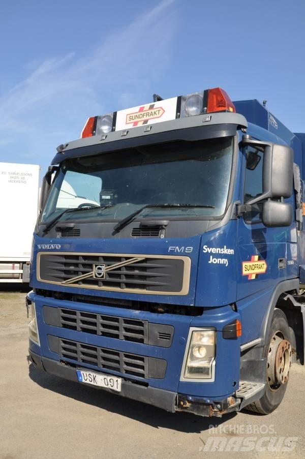 Volvo FM9 4X2 300 垃圾車