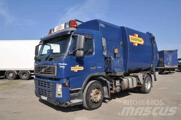 Volvo FM9 4X2 300 垃圾車