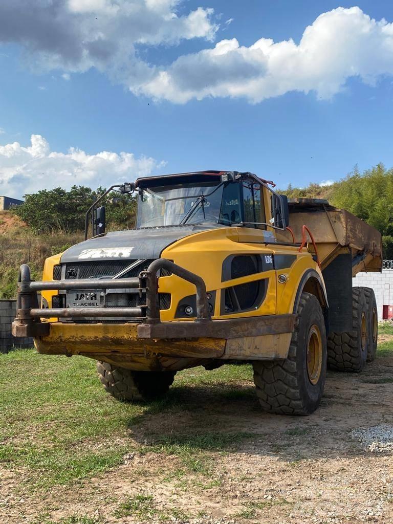 Volvo A 30 G 鉸接式起吊車