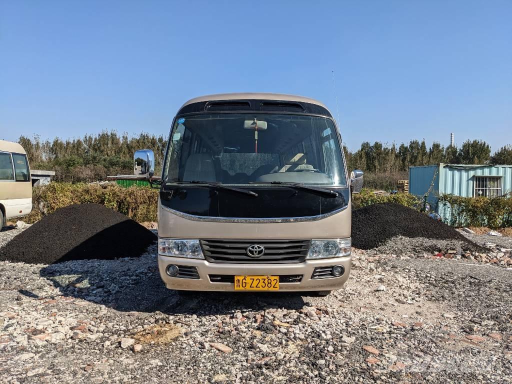 Toyota Coaster Bus 迷你巴士