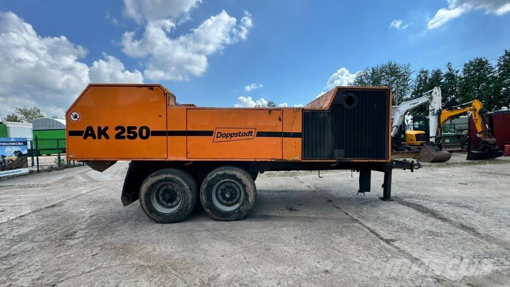 Doppstadt AK 250 廢棄物撕碎機