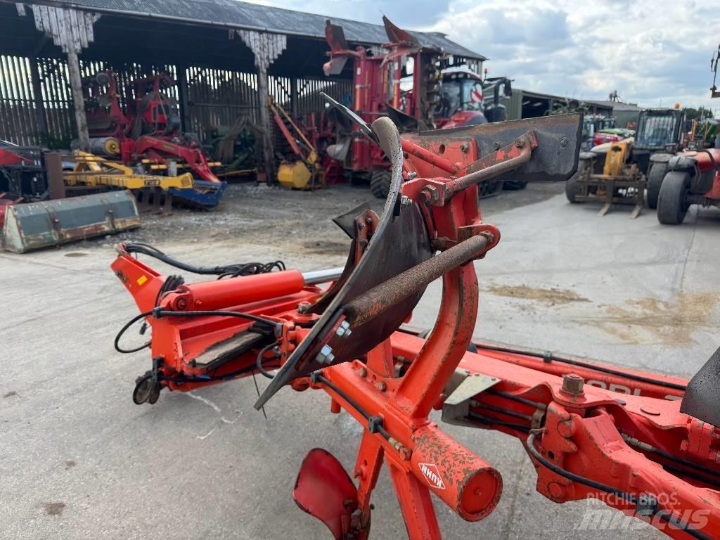 Kuhn VT 1180 M6H 雙向犁