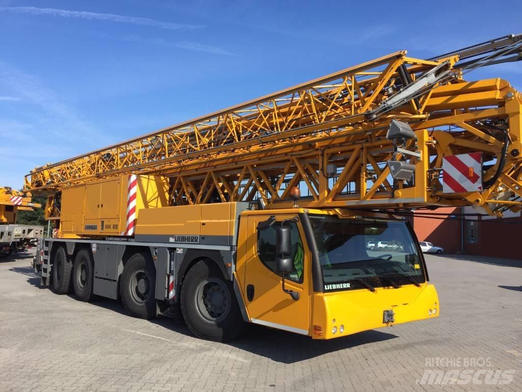 Liebherr MK 88 Plus 全路面起重機/吊車