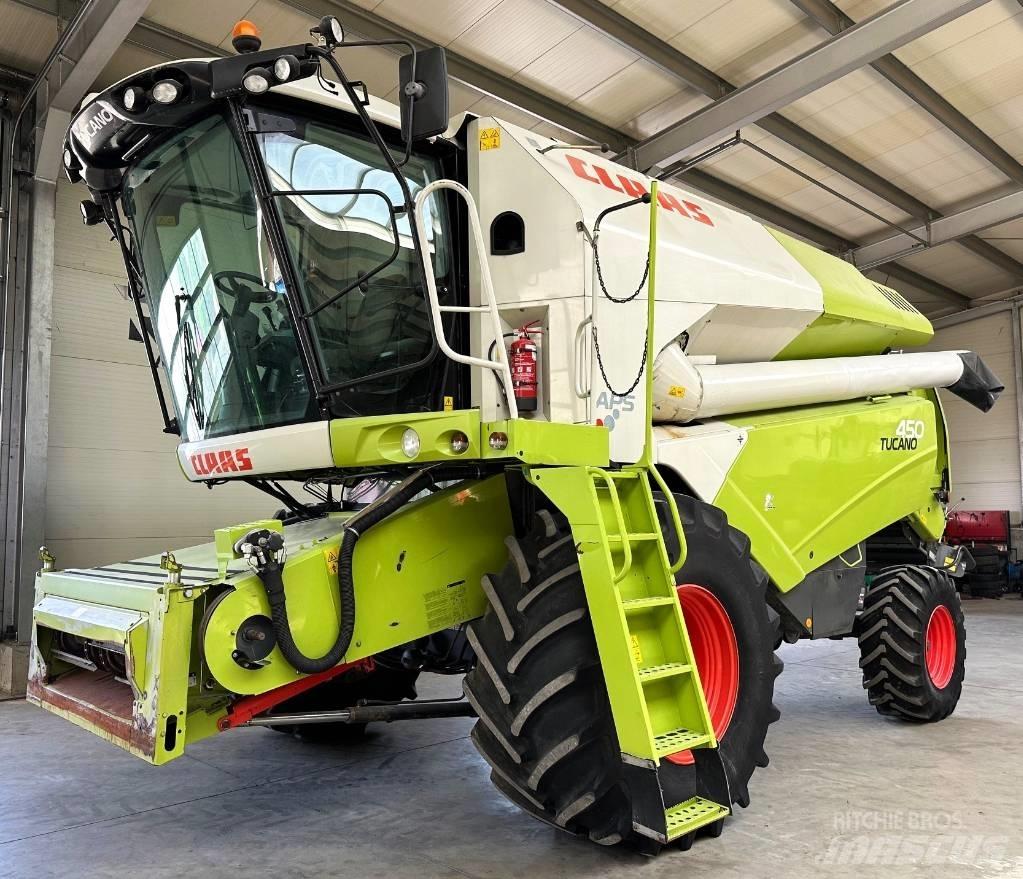 CLAAS Tucano 450 聯合收穫機
