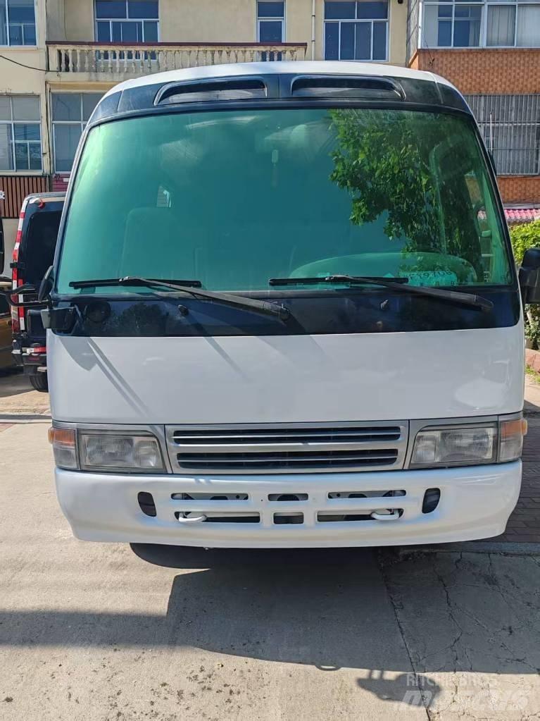 Toyota Coaster 公路客運汽車