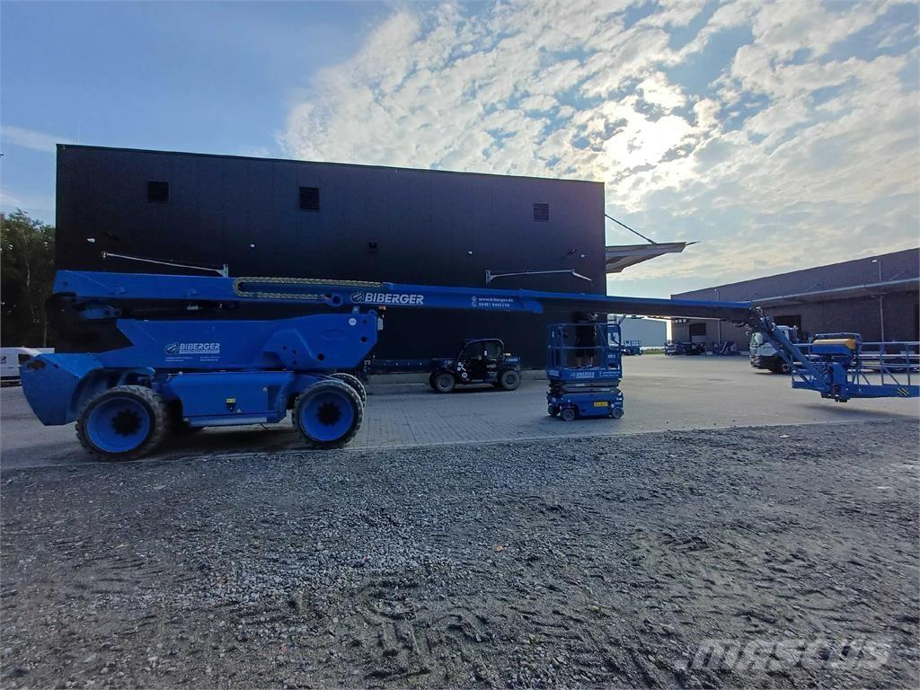 Magni DAB 28 RT 曲臂高空作業車