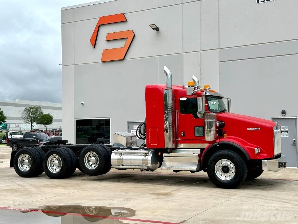 Kenworth T 800 曳引機組件