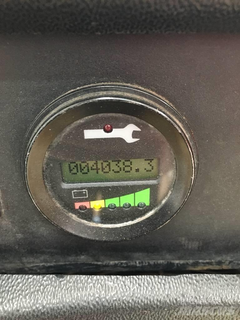 Hyster R30XMF2 高舉式裝載機