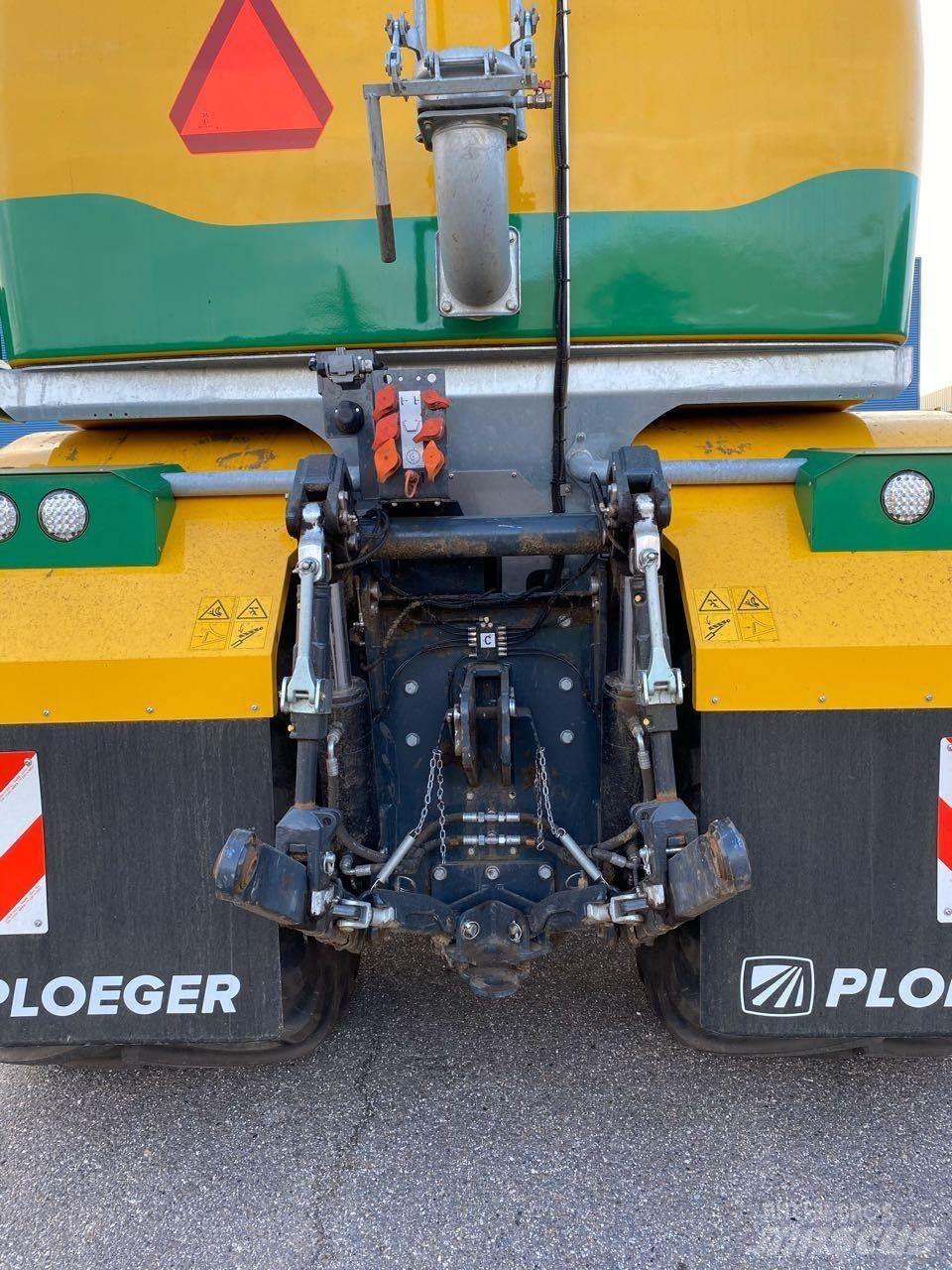 Ploeger AT 4103 肥料撒布機