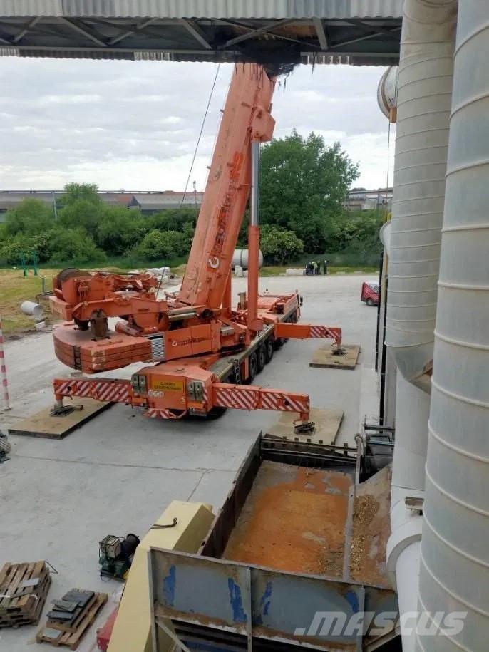 Liebherr LTM 1500 全路面起重機/吊車