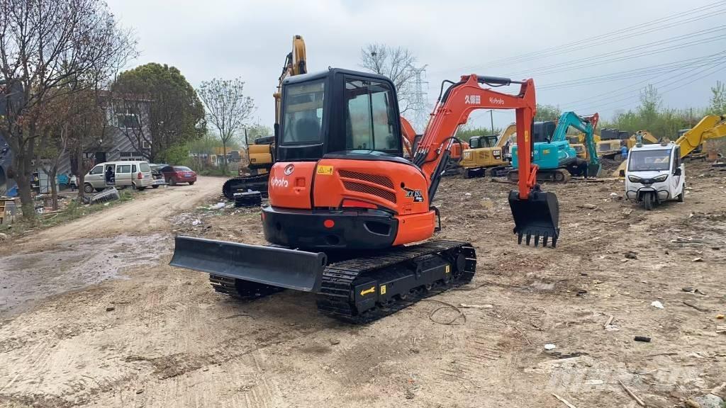 Kubota KX 155 小型挖土機/掘鑿機<7t(小型挖掘機)