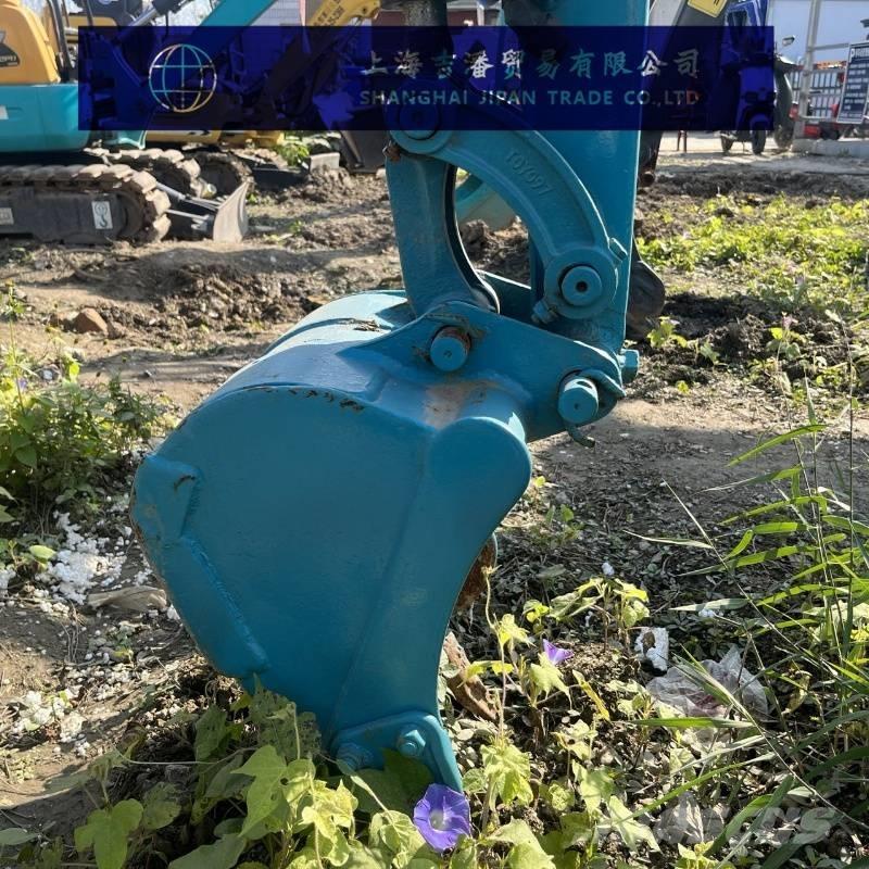 Kubota U 15 小型挖土機/掘鑿機<7t(小型挖掘機)