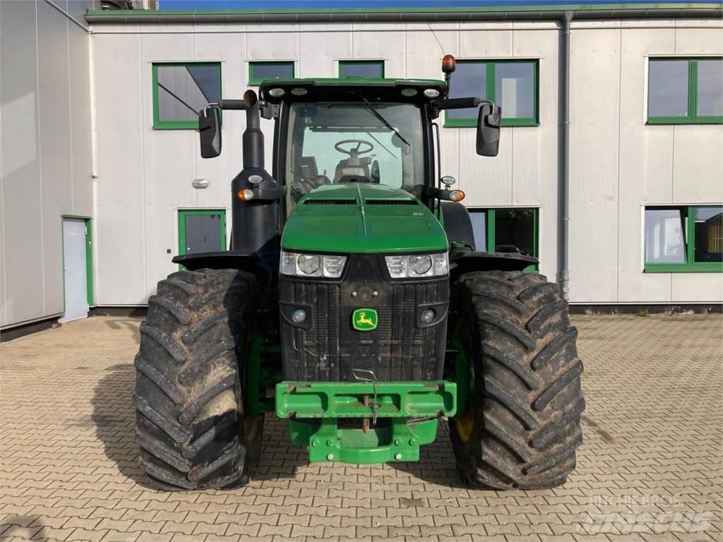 John Deere 8370R 曳引機