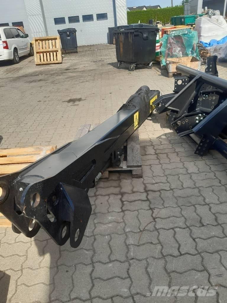 Komatsu 901.6 收穫起重機