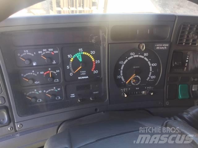 Scania 164 駕駛室與內部
