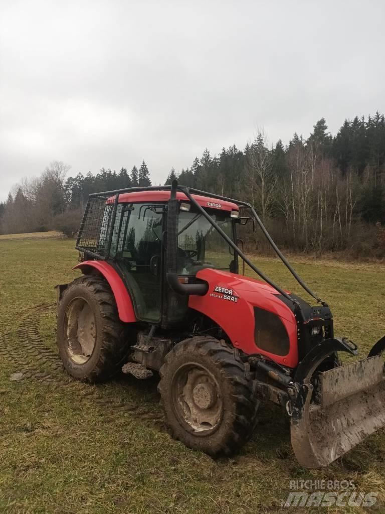 Zetor Proxima 8441 曳引機