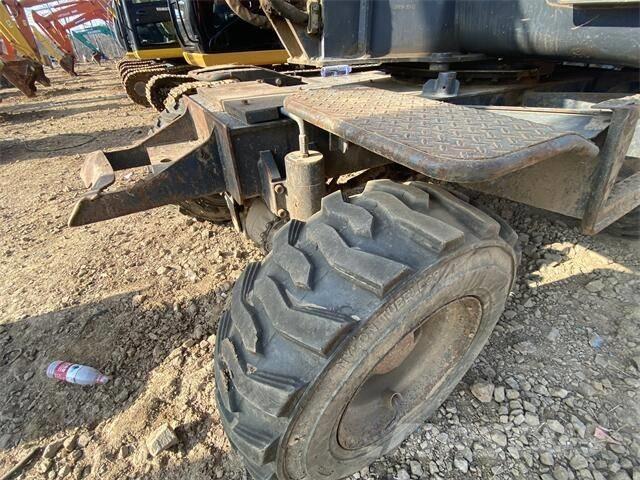 Doosan DX60W 履帶式 挖土機/掘鑿機/挖掘機