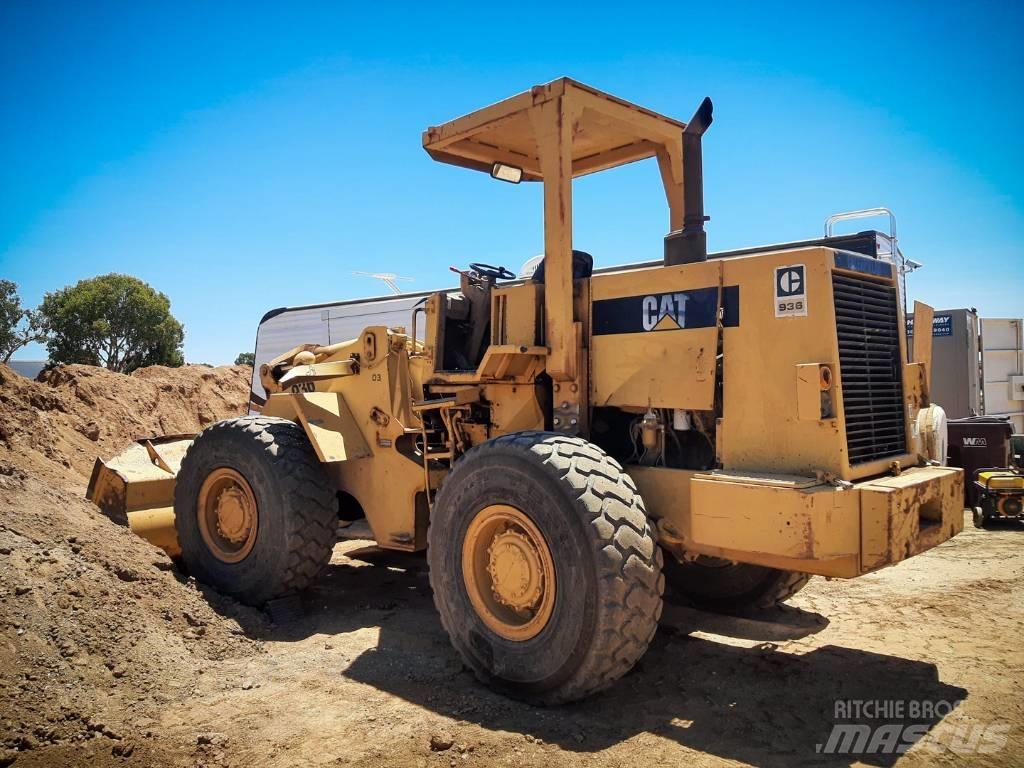 CAT 936 輪胎式裝載機