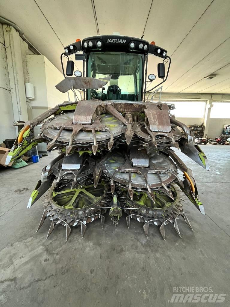 CLAAS Orbis 750 聯合收割機頭