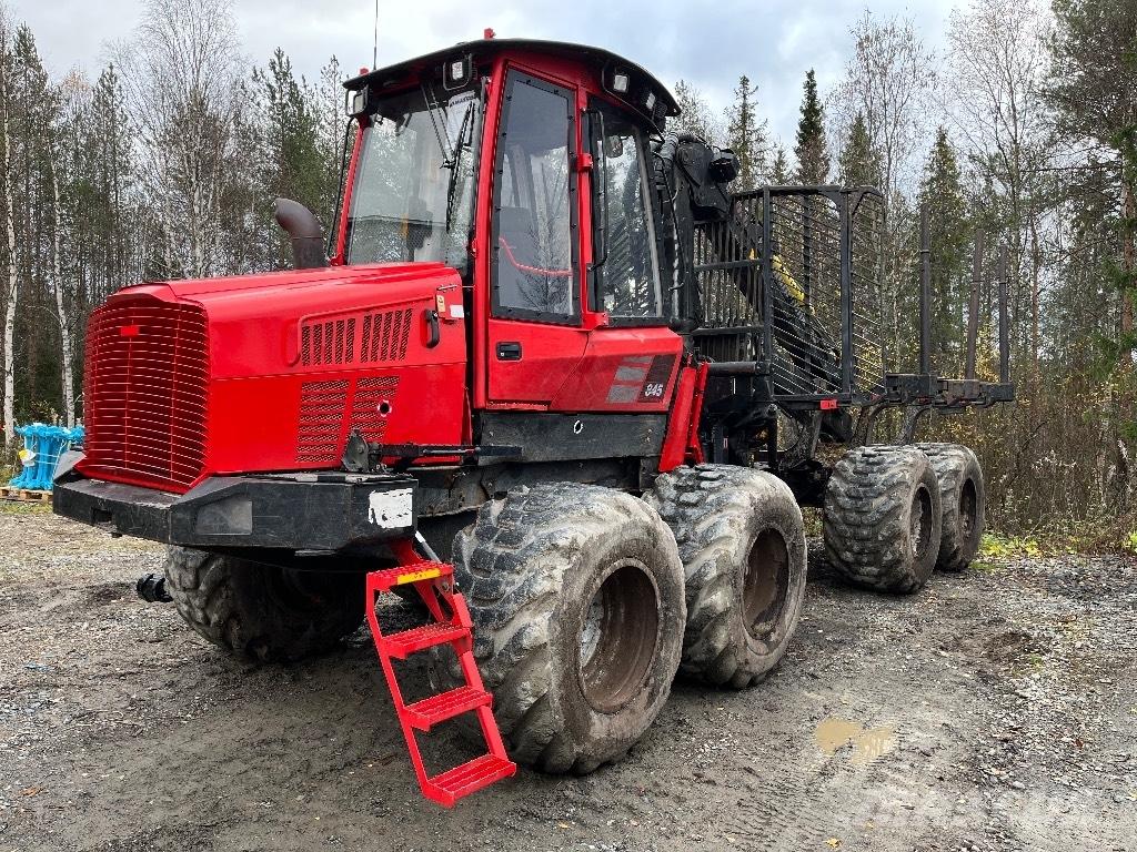 Komatsu 845 集運機