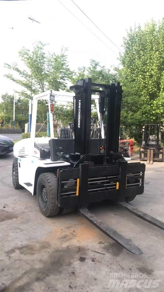 TCM 100 伸縮臂操作車