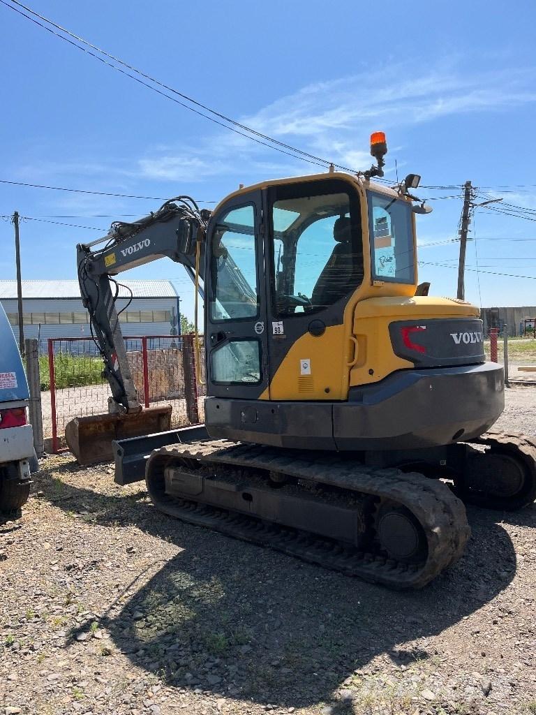 Volvo ECR88D 中型挖土機/掘鑿機/挖掘機 7t-12t