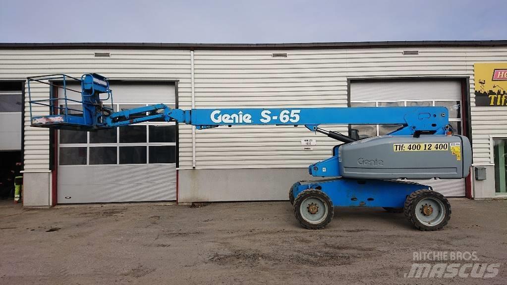 Genie S 65 伸縮臂高空作業車