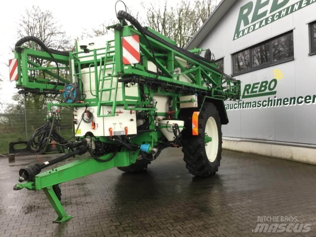 CHD F 7033 A 牽引式噴霧機