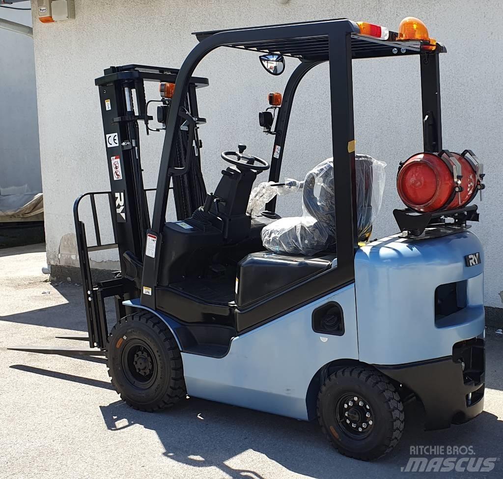 Royal FORKLIFT G18HG 液化石油氣LPG卡車