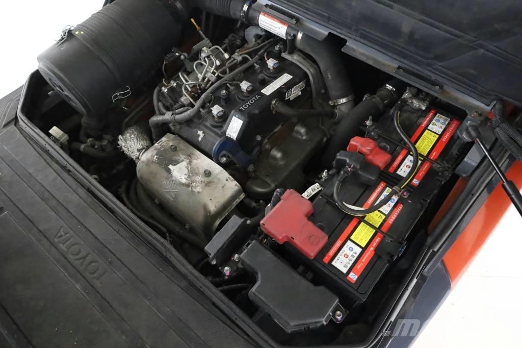 Toyota 40-8 FD45 N 柴油卡車
