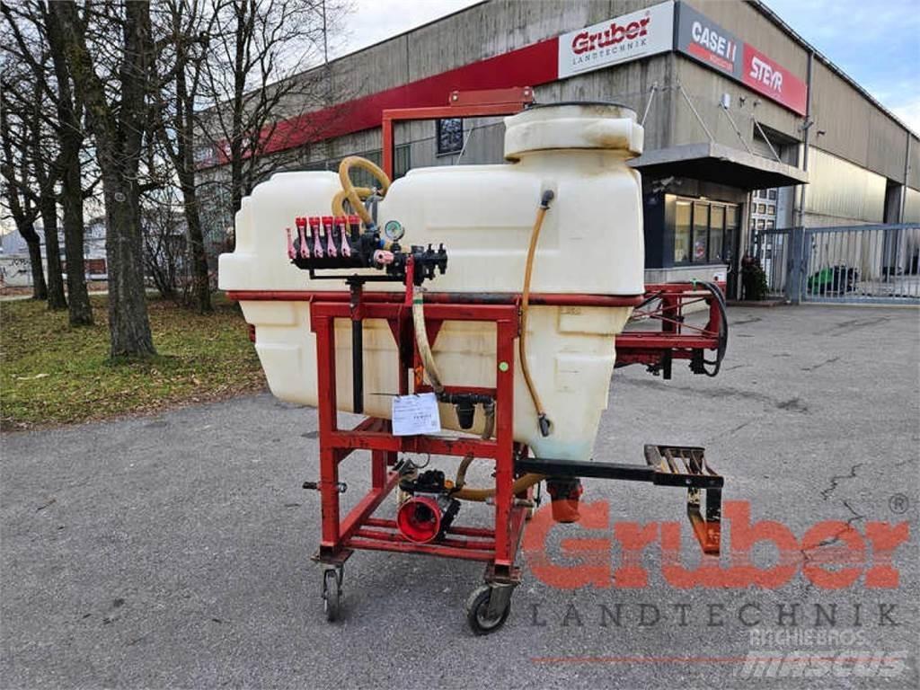 Schmotzer 800 l 牽引式噴霧機