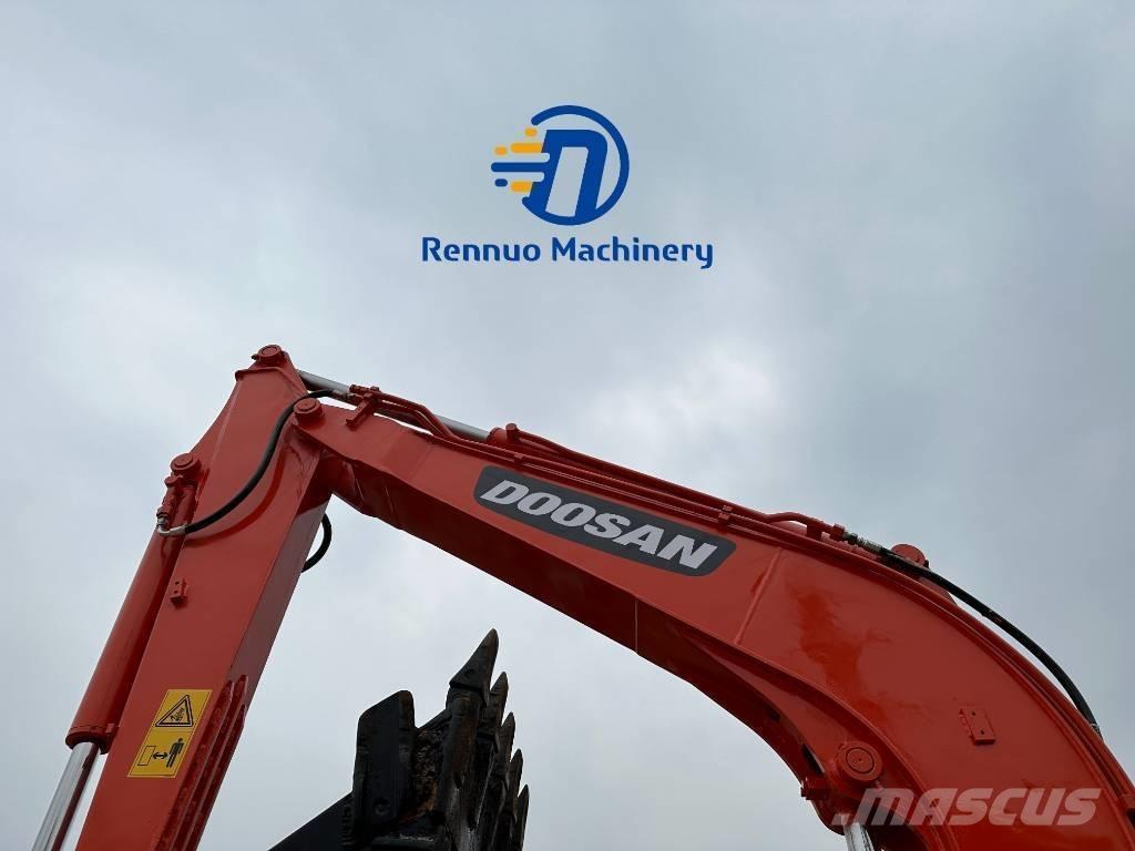 Doosan DX 60 小型挖土機/掘鑿機<7t(小型挖掘機)