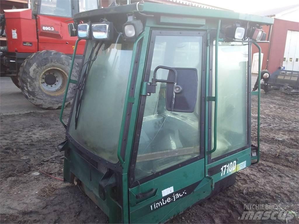 Timberjack 1710d 駕駛室與內部