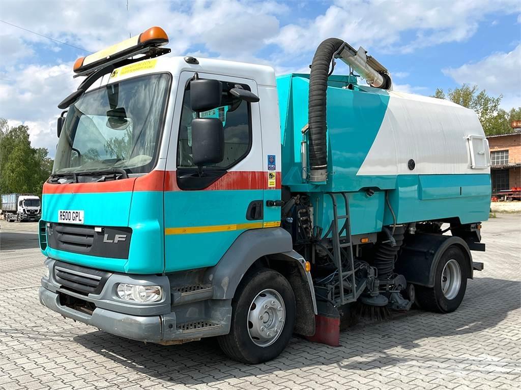 Johnston VT650 掃倉機