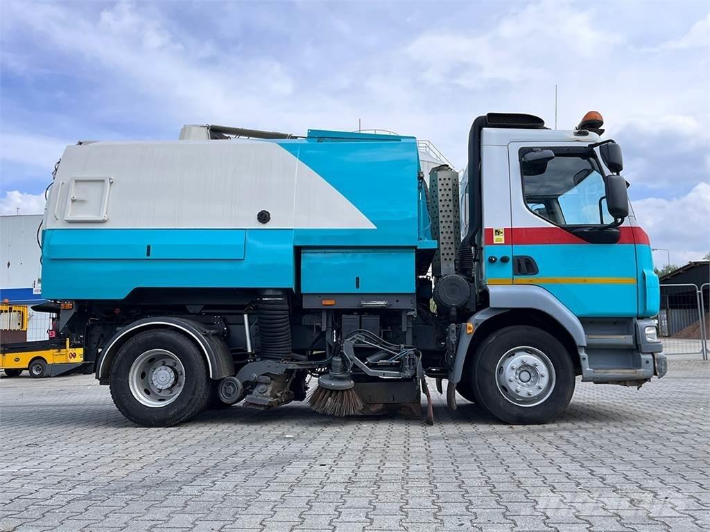 Johnston VT650 掃倉機