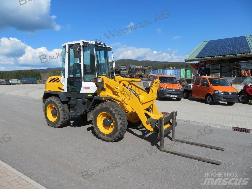 Liebherr L 507 輪胎式裝載機